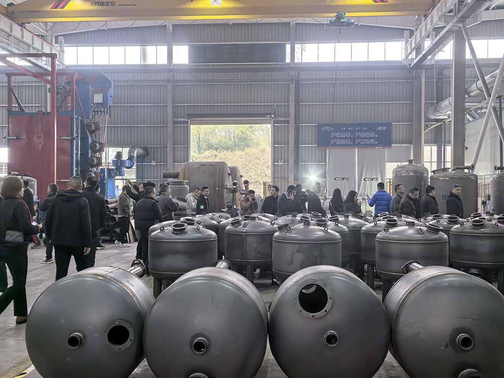 參觀ued官網車間 參觀ued官網車間